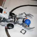 MINDSTORMS NXTでボールをつかむ