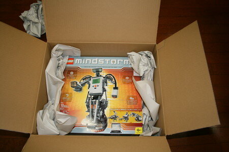 mindstorms-nxt_20061016232610.jpg