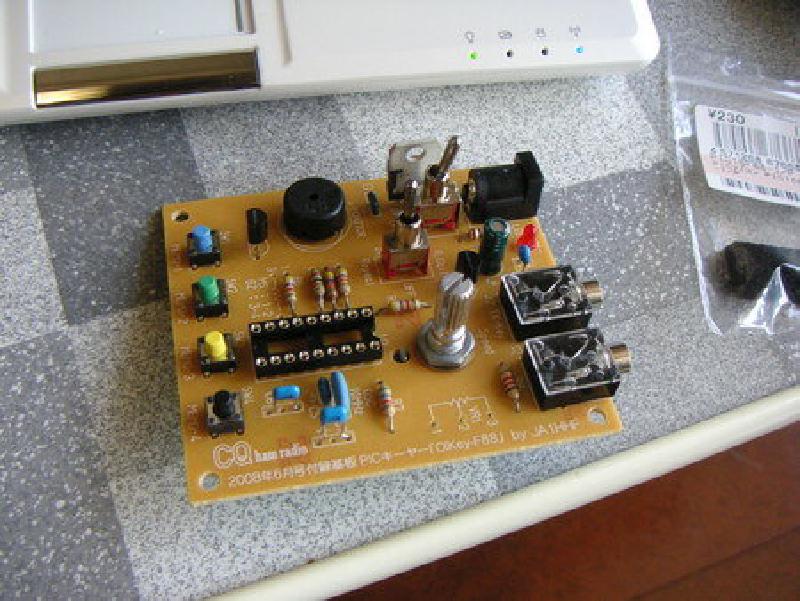 Featured image of post PICキーヤー OIKey-F88を作る