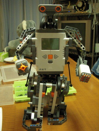 mindstorms_nxt_robot_20081213224745.jpg