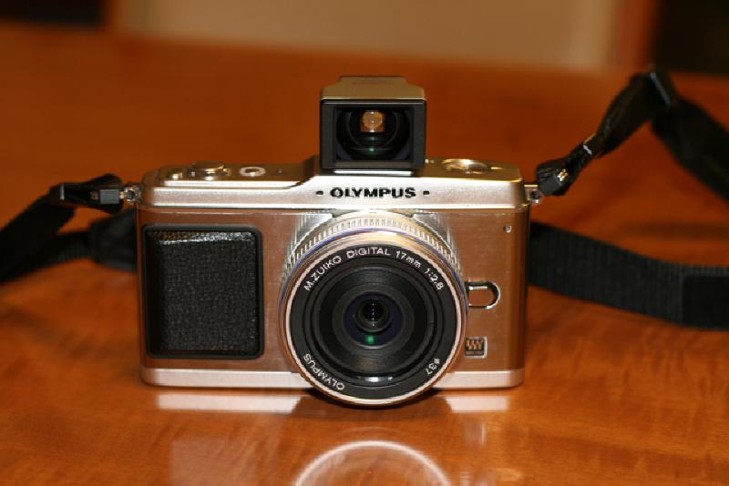 Featured image of post マイクロ一眼OLYMPUS PENを使う