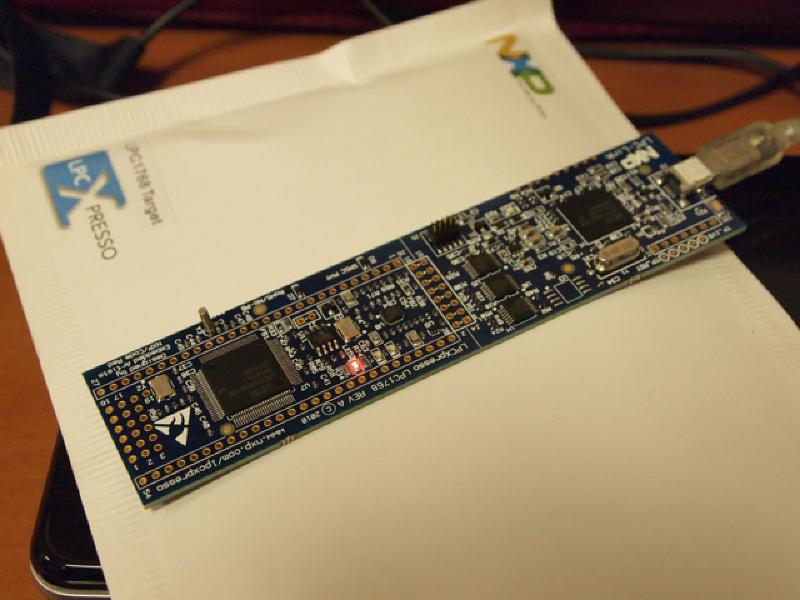 Featured image of post LPCXpresso NXP LPC1768評価キットをいじってみる