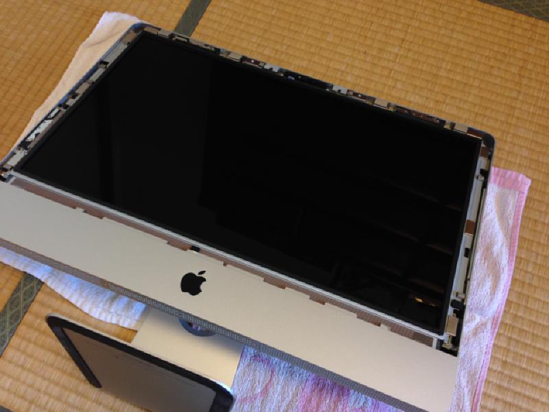 Featured image of post iMacのDVDドライブをSSDに交換してみた(分解編)