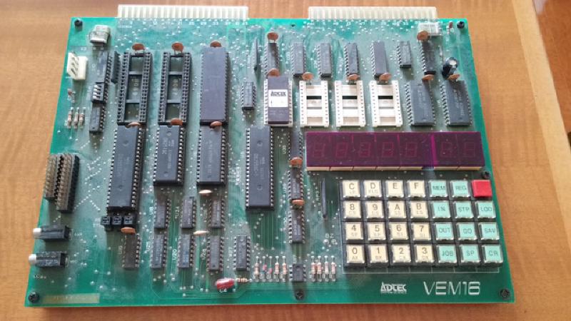 Featured image of post VEM16 8088トレーニングボードを手に入れた