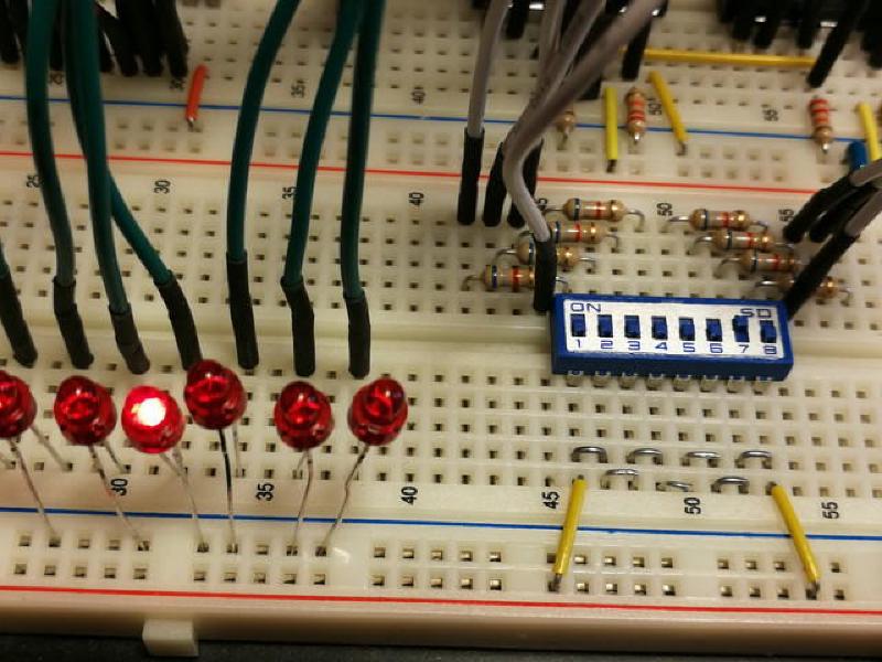 Featured image of post RCA CDP1802 COSMACを動かしてみた(4) プログラミング編