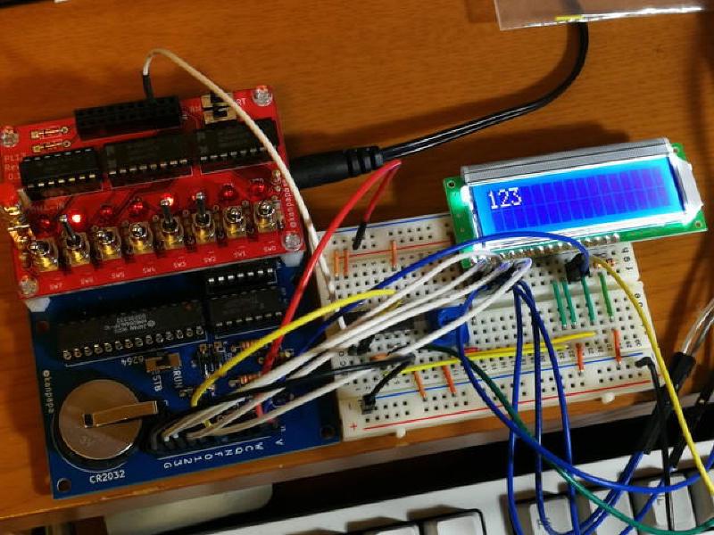 Featured image of post RCA CDP1802 COSMACを動かしてみた(9) LCDに文字を表示してみる