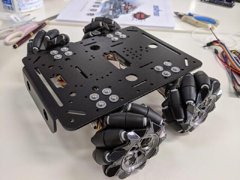 Featured image of post メカナムロボットを組み立ててみました(おおたfab 第33回 素人でもロボットをつくりたい)