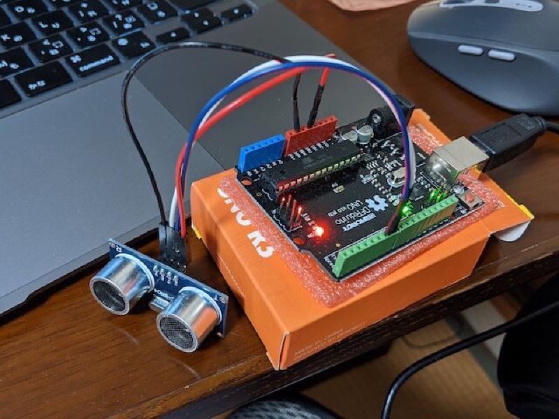 Featured image of post メカナムロボットのLesson2で使っている超音波センサーを動かしてみました。