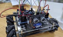 Featured image of post メカナムロボットに超音波センサーを取り付けました（おおたfab 第35回 素人でもロボットをつくりたい）