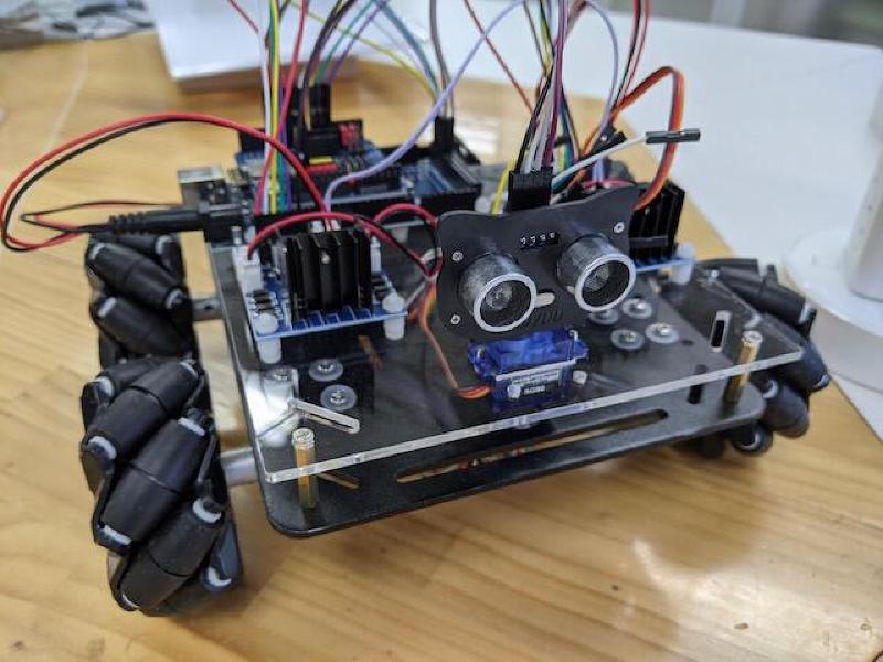 Featured image of post メカナムロボットに超音波センサーを取り付けました(おおたfab 第35回 素人でもロボットをつくりたい)