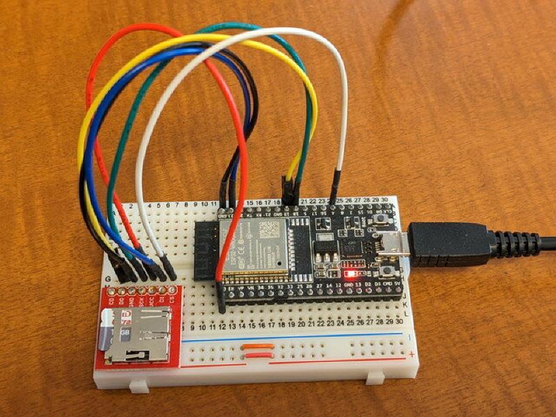 Featured image of post ESP32でmicroSDカードを読み書きしてみました(おおたfab 電子工作初心者勉強会)