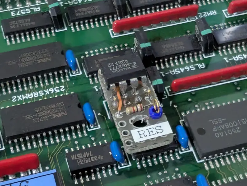 改造されたRESET端子