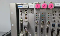 Featured image of post V53 VMEシステムで遊ぶ #19 SIOボード用モニタの実装