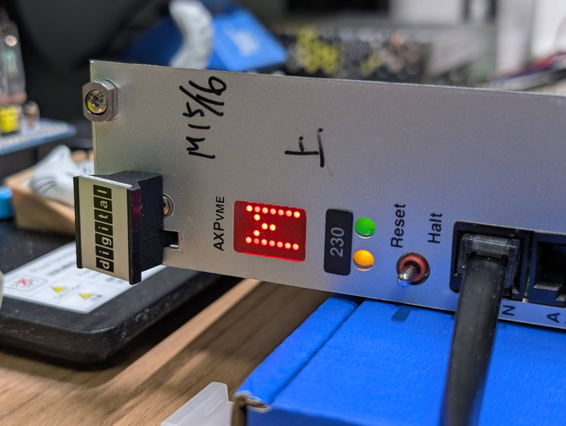 Featured image of post DEC AXPvme230で遊ぶ #5 Breakout moduleエラーを攻略する