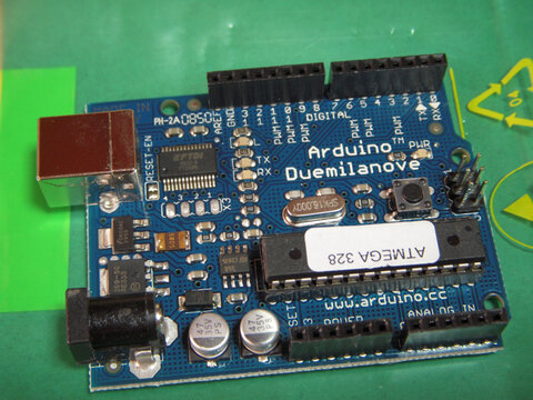 Arduino Duemilanoveを入手