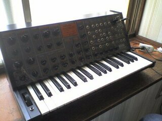 KORG DS-10