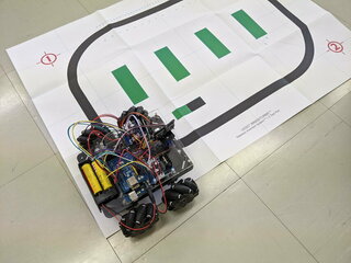 メカナムロボットでライントレーサを作りました。（おおたfab 第38回 素人でもロボットをつくりたい）