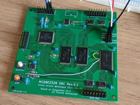 MC68EZ328 DragonOne SBCでDRAMが動きました