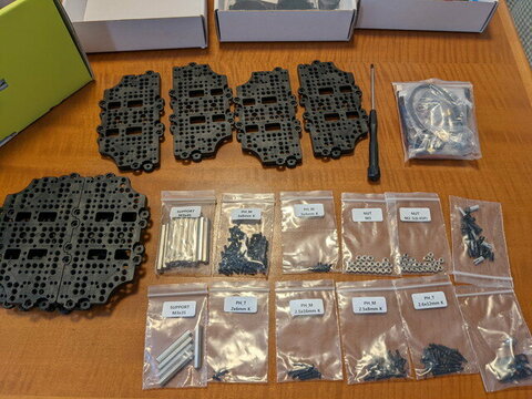 turtlebot3_burger_assembley_parts1.jpg