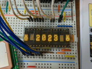 ESP32とGPSと5x7ドット8桁LEDで2023年の書き初めをしてみました
