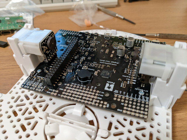 Romi_chassis_32u4.jpg