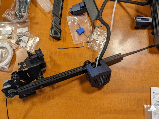 kobura_go_assembly8.jpg