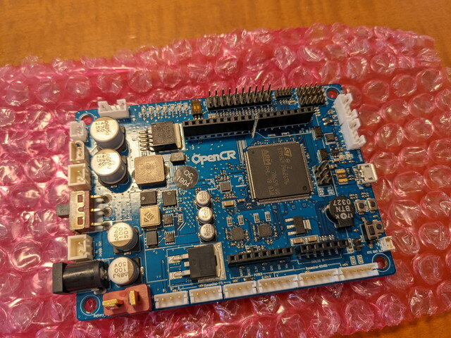 turtlebot3_burger_opencr_board1.jpg