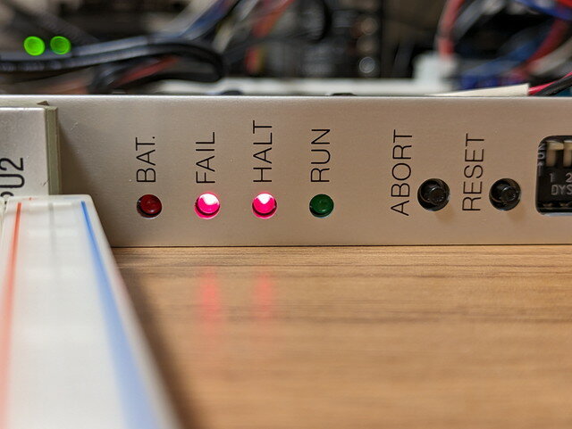 vme_board_4_battery_led1.jpg